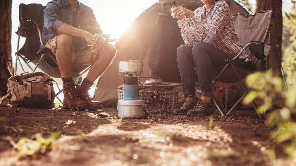 HOW TO MAKE COFFEE WHILE CAMPING- best way to make coffee camping